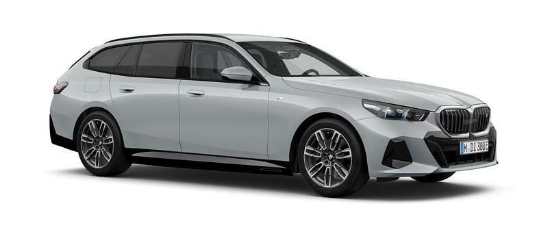 Grå (m brooklyn grey metallic) Ny 2025 BMW i5 Shadowline Sedan | 803 700 kr (Marknadspris) - Bild 1/3
