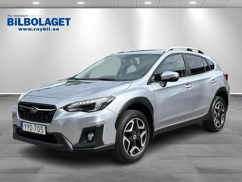Silver Begagnad 2017 Subaru XV SUV | 239 800 kr (Dyr) - Bild 1/4