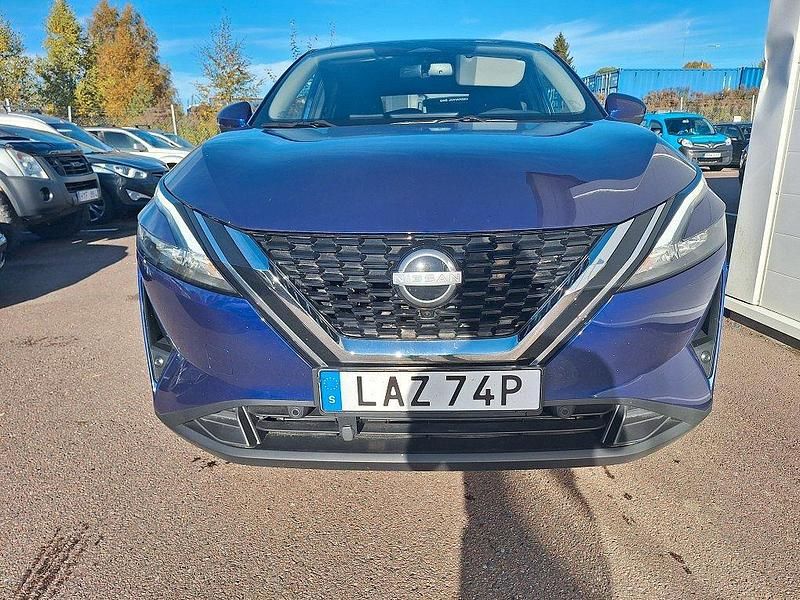 Blå Begagnad 2023 Nissan Qashqai SUV | 359 900 kr (Dyr) - Bild 1/4
