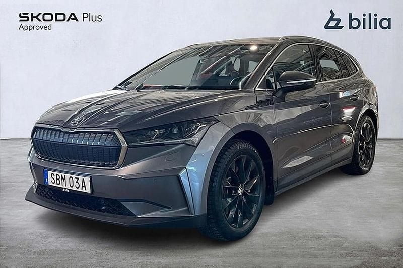 Grå Begagnad 2022 Skoda Enyaq iV SUV | 384 900 kr (Bra pris) - Bild 1/4