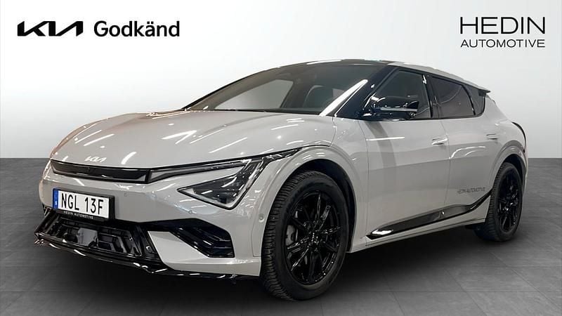 Grå (grey) Begagnad 2024 Kia EV6 GT-Line SUV | 599 900 kr - Bild 1/4
