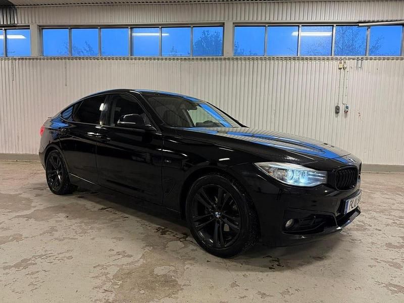 Begagnad 2015 BMW 320 Gran Turismo Sport Line Kombi | 134 900 kr (Marknadspris) - Bild 1/4