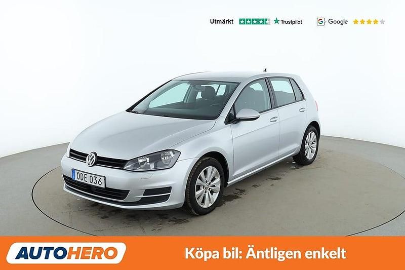Silver Begagnad 2016 VW Golf VII Halvkombi | 104 000 kr (Marknadspris) - Bild 1/4