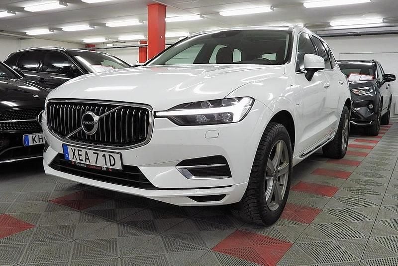 Begagnad Volvo XC60 Inscription 253 HK (186 kW) 2021 Vit SUV