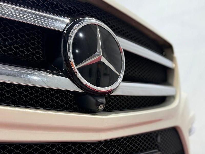 Begagnad Mercedes GL63 AMG AMG 558 HK (410 kW) 2013 Vit SUV