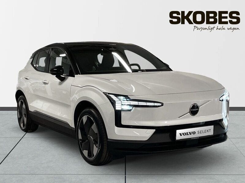Vit Begagnad 2024 Volvo EX30 Plus SUV | 429 900 kr (Marknadspris) - Bild 1/3