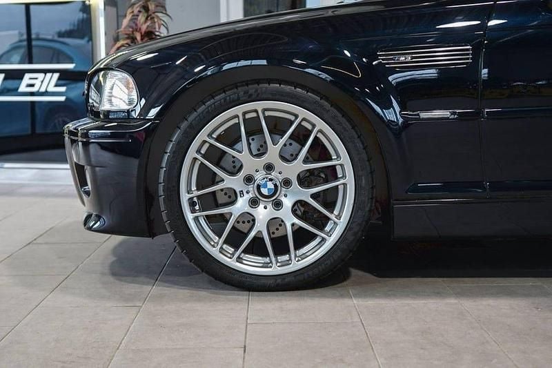 Begagnad BMW M3 Sport Line 343 HK (252 kW) 2003 Svart Sportkupé