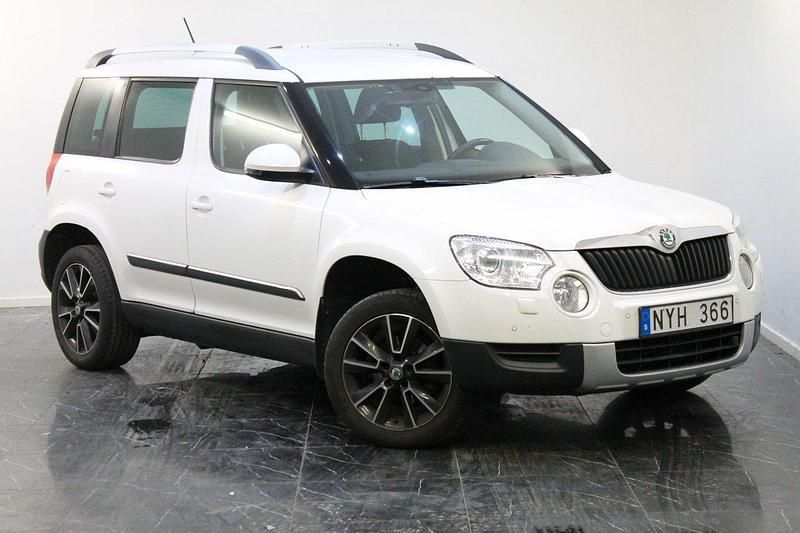 Vit Begagnad 2013 Skoda Yeti Business Line SUV | 79 900 kr (Marknadspris) - Bild 1/4