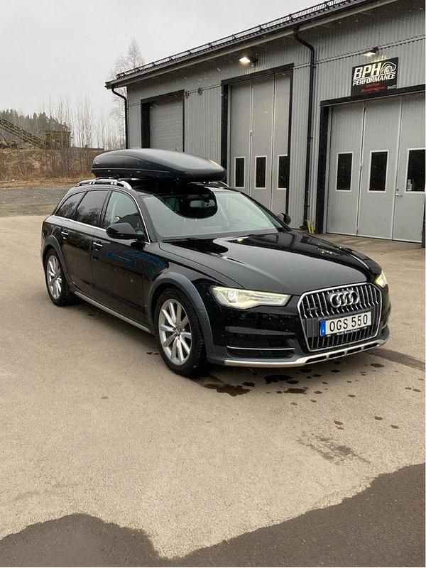 Svart Begagnad 2016 Audi A6 Allroad Ambition Kombi | 198 000 kr (Marknadspris) - Bild 1/4