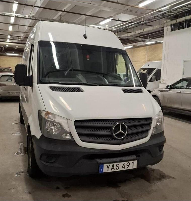 Vit Begagnad 2016 Mercedes Sprinter Van | 175 000 kr (Marknadspris) - Bild 1/4