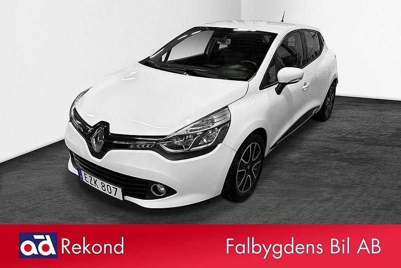 Begagnad Renault Clio IV 90 HK (66 kW) 2015 Vit Halvkombi