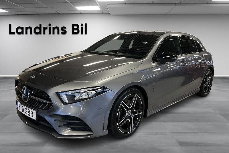 Mörkgrå Begagnad 2019 Mercedes A180 AMG Halvkombi | 219 900 kr (Marknadspris) - Bild 1/4