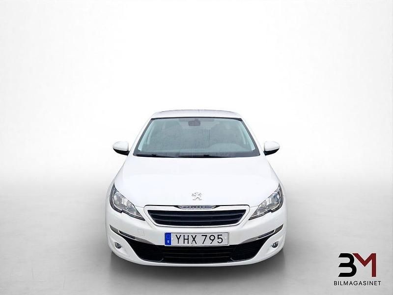 Begagnad Peugeot 308 120 HK (88 kW) 2016 Vit Kombi