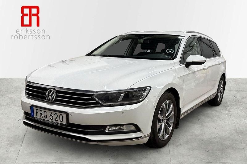 Vit Begagnad 2015 VW Passat Kombi | 179 900 kr (Marknadspris) - Bild 1/4