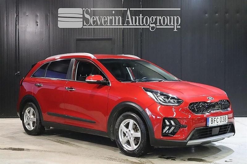 Begagnad Kia Niro Advance 141 HK (103 kW) 2020 Röd SUV