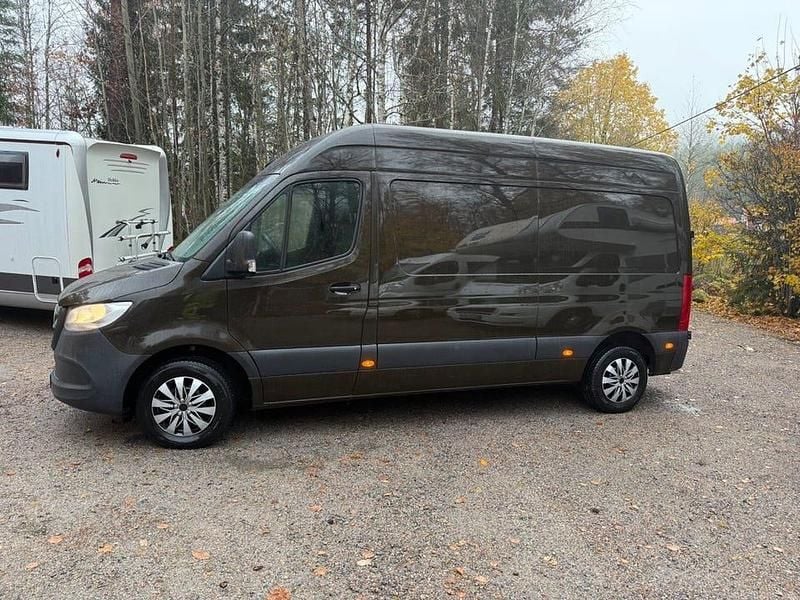Begagnad Mercedes Sprinter 114 HK (83 kW) 2020 Brun Van