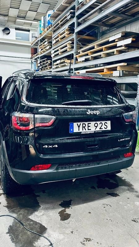 Begagnad Jeep Compass 170 HK (125 kW) 2019 SUV