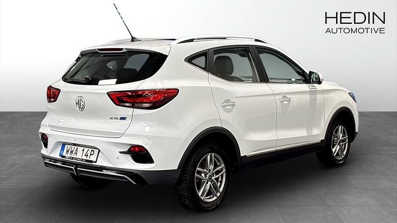 Begagnad MG ZS Luxury 130 kW (177 HK) 2022 Vit SUV
