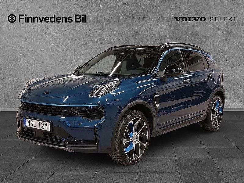 Begagnad Lynk & Co 01 264 HK (194 kW) 2023 Blå SUV