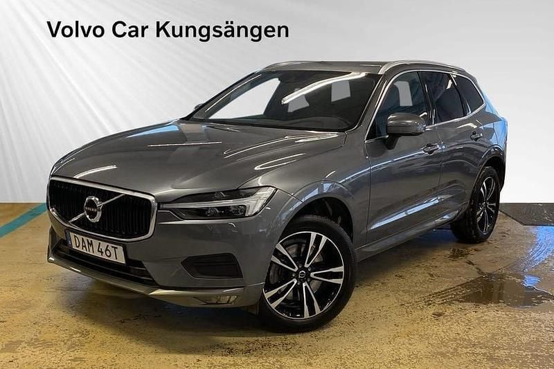Grå Begagnad 2020 Volvo XC60 Momentum SUV | 299 900 kr (Bra pris) - Bild 1/3