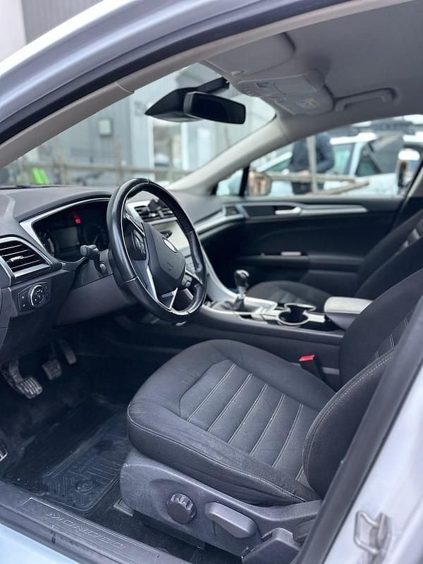 Begagnad Ford Mondeo 115 HK (84 kW) 2015 Kombi