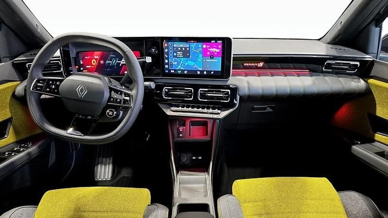 Begagnad Renault R5 Iconic 110 kW (150 HK) 2025 Svart (black) Halvkombi