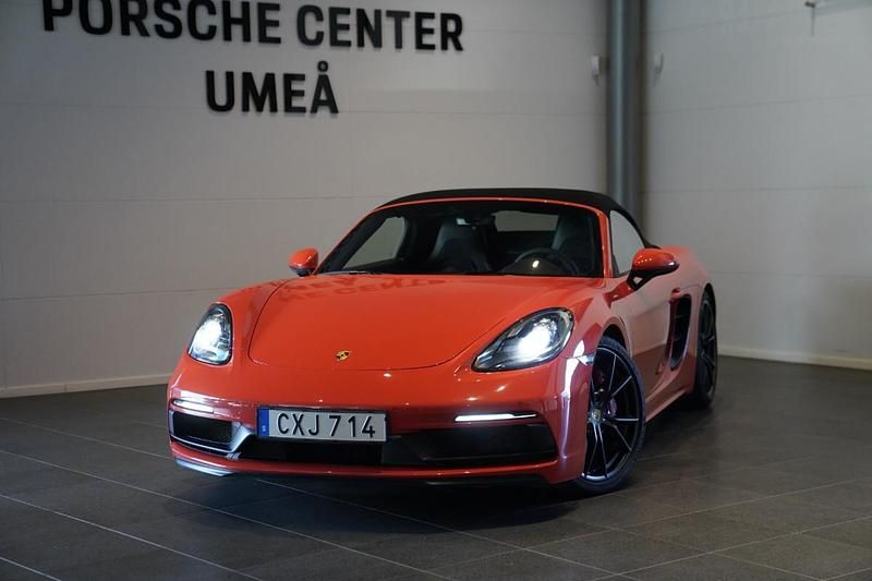 Orange Begagnad 2018 Porsche 718 Boxster GTS Cab | 769 000 kr - Bild 1/4