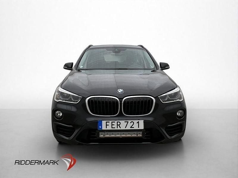 Begagnad BMW X1 Sport Line 150 HK (110 kW) 2018 Svart SUV