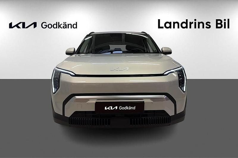 Begagnad Kia EV3 Plus 150 kW (204 HK) 2025 Ivory silver [isg] metallic SUV