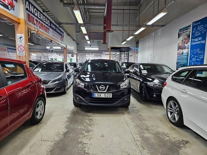 Begagnad Nissan Qashqai 117 HK (86 kW) 2011 Svart SUV
