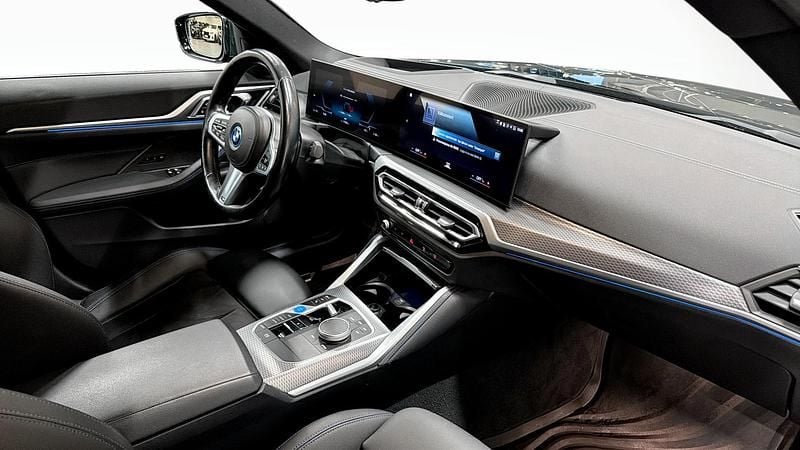 Begagnad BMW i4 M Sport 250 kW (340 HK) 2023 Grön Sedan