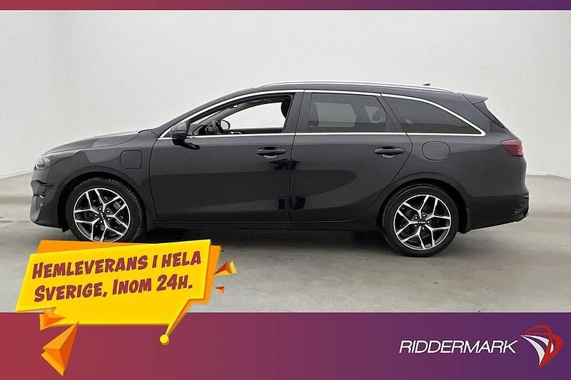 Svart Begagnad 2022 Kia Ceed Sportswagon Kombi | 259 900 kr - Bild 1/3