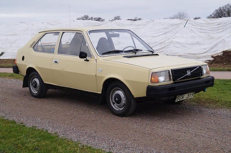 Begagnad Volvo 340 69 HK (50 kW) 1976 Ljusgrå Halvkombi