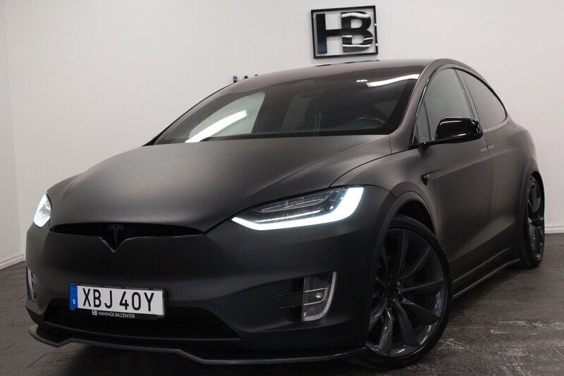 Svart Begagnad 2019 Tesla Model X SUV | 509 900 kr (Dyr) - Bild 1/4