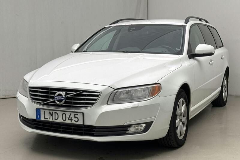 Vit Begagnad 2014 Volvo V70 Kinetic Kombi | 74 000 kr - Bild 1/4