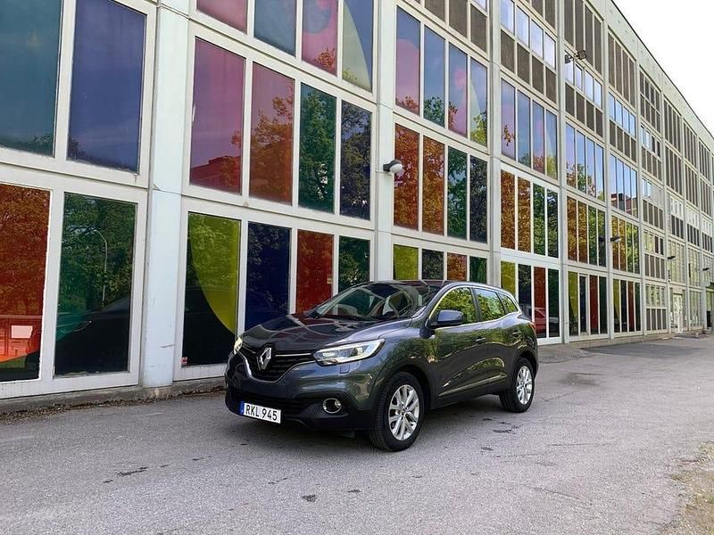 Begagnad Renault Kadjar LIMITED 131 HK (96 kW) 2017 Grå SUV