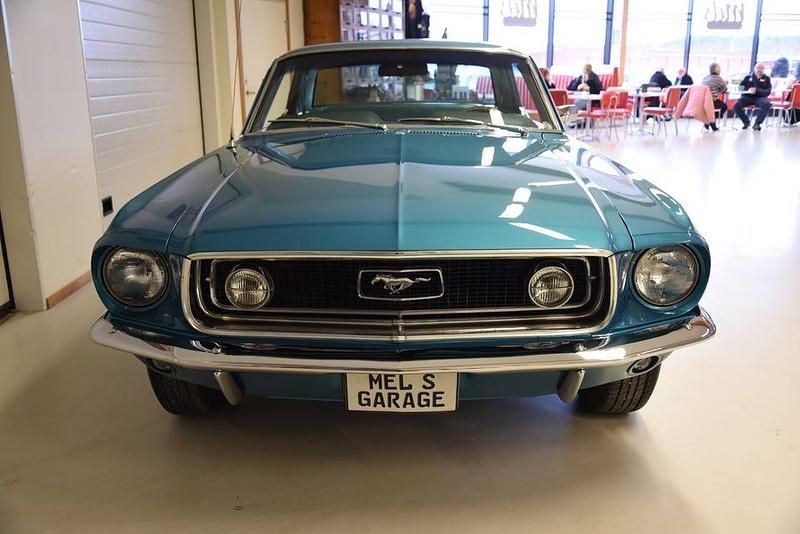 Begagnad Ford Mustang GT 199 HK (146 kW) 1968 Blå Sedan