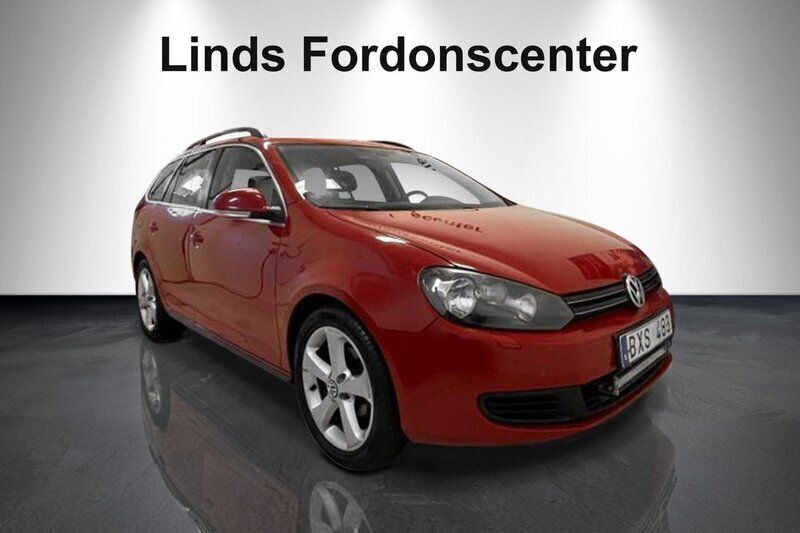 Mörkröd (röd) Begagnad 2011 VW Golf VI Kombi | 52 000 kr (Bra pris) - Bild 1/4