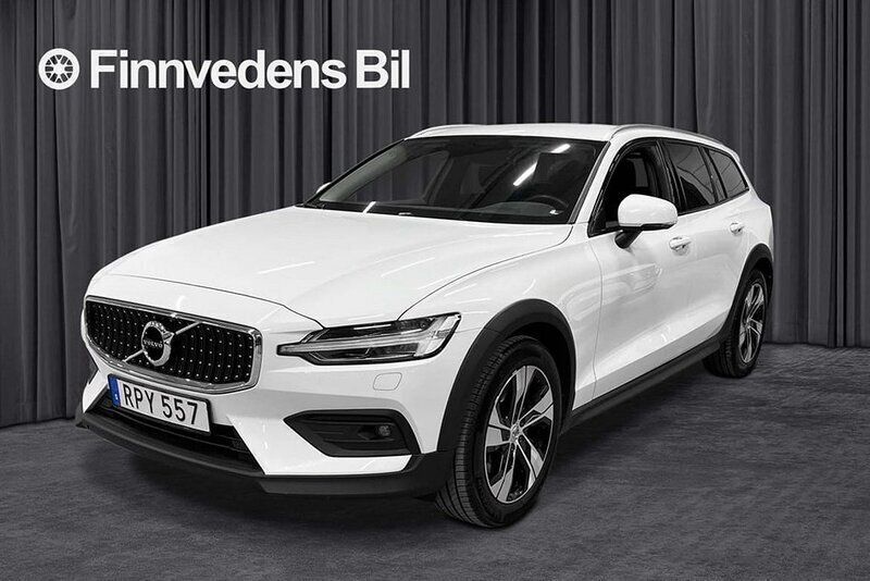 Vit Begagnad 2022 Volvo V60 CC Kombi | 279 800 kr (Bra pris) - Bild 1/4