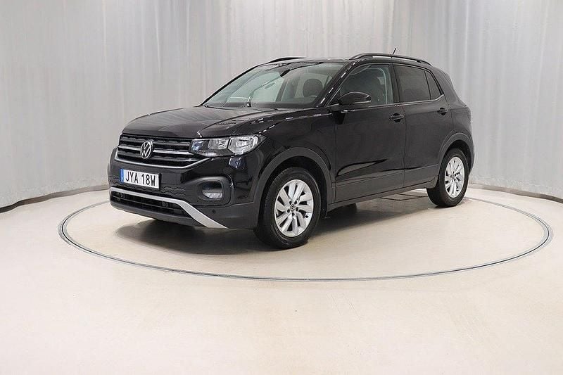 Svart Begagnad 2021 VW T-Cross Life SUV | 174 800 kr (Marknadspris) - Bild 1/4