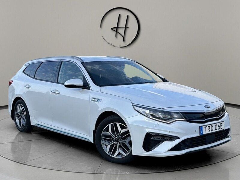 Vit Begagnad 2018 Kia Optima Hybrid Advance Sedan | 195 000 kr (Marknadspris) - Bild 1/4