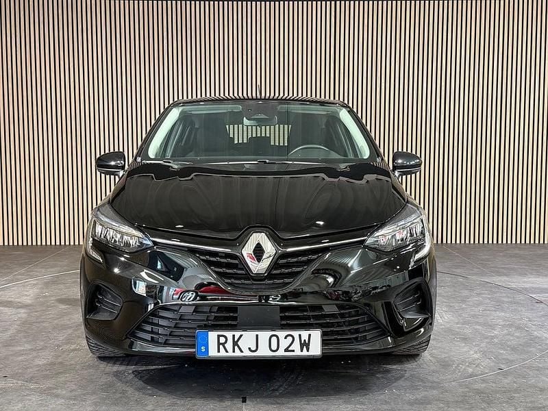 Begagnad Renault Clio V 91 HK (66 kW) 2023 Svart Halvkombi