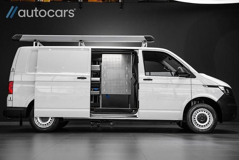 Vit Begagnad 2021 VW T6.1 Van | 375 000 kr (Dyr) - Bild 1/4