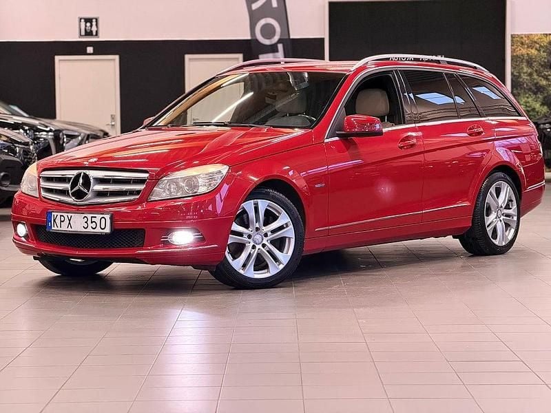 Begagnad Mercedes C350 Avantgarde 231 HK (169 kW) 2010 Röd Kombi