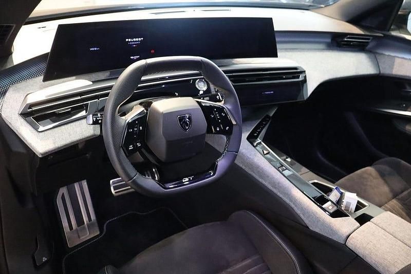 Begagnad Peugeot 3008 GT 136 HK (100 kW) 2024 Grå SUV