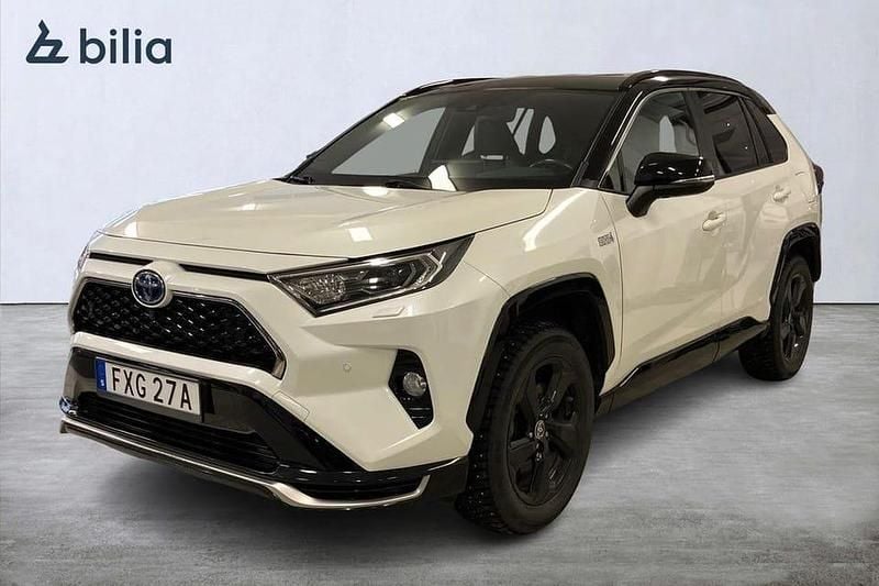 Vit Begagnad 2020 Toyota RAV4 SUV | 369 000 kr (Marknadspris) - Bild 1/4