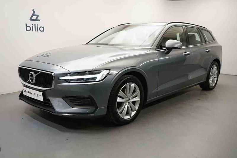 Grå Begagnad 2020 Volvo V60 Kombi | 249 900 kr (Marknadspris) - Bild 1/1