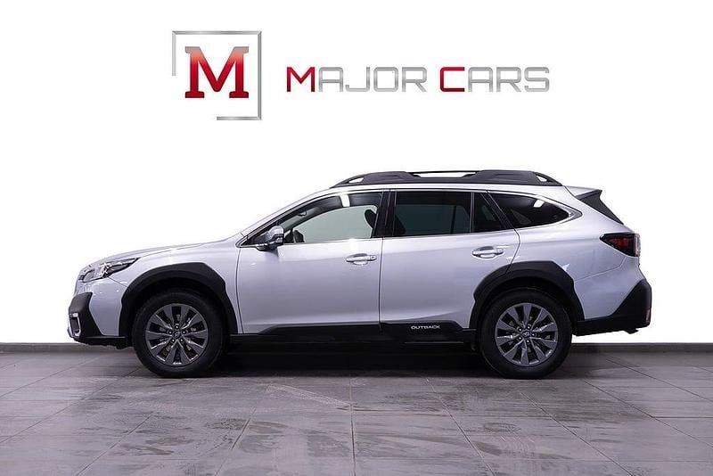 Begagnad Subaru Outback 169 HK (124 kW) 2022 Silver Kombi