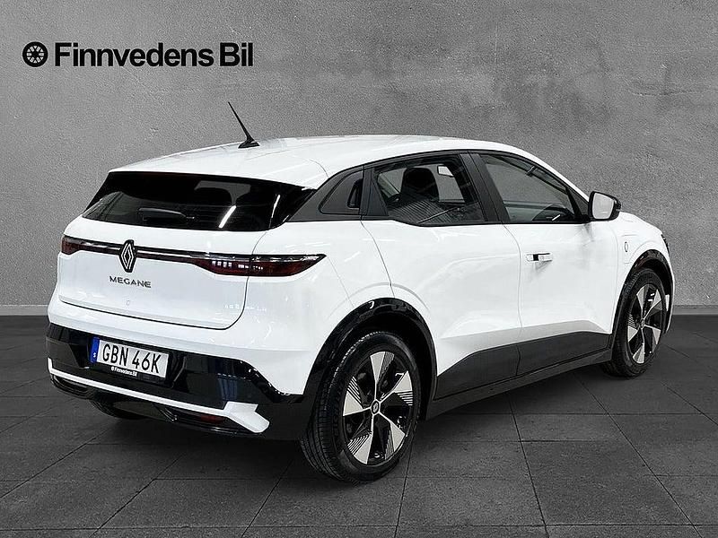 Begagnad Renault Mégane IV Equilibre 97 kW (132 HK) 2022 Vit Halvkombi