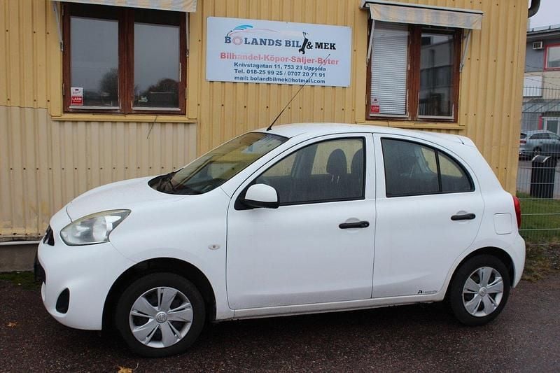 Vit Begagnad 2013 Nissan Micra Halvkombi | 39 500 kr (Marknadspris) - Bild 1/4